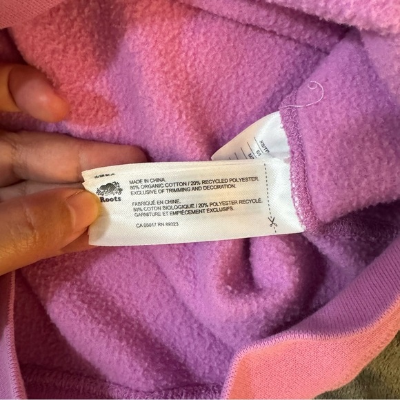 Roots Kids Pink Sweatshirt Hoodie
#1199 - Picture 10 of 11